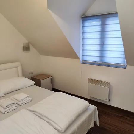 Castello Kraljevi Cardaci Komplex Κοπαόνικ