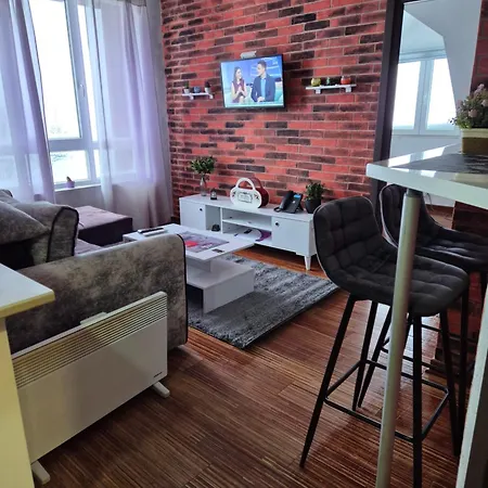 Διαμέρισμα Castello Kraljevi Cardaci Komplex *