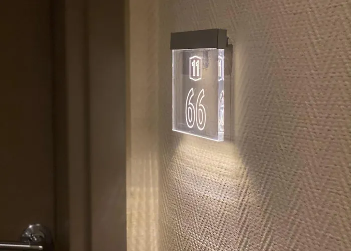 Castello Kraljevi Cardaci Komplex شقة