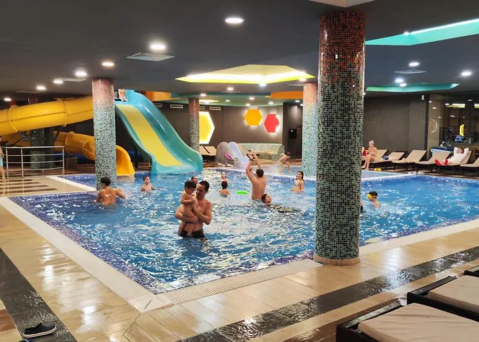 Castello Kraljevi Cardaci Komplex *